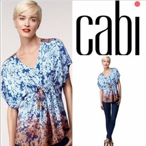 CAbi l Short Sleeve V-Neck Airy Floral Top